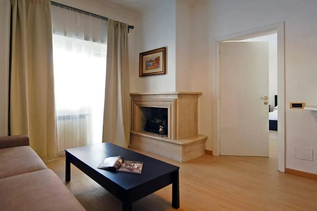 Vatican Luxury Apartment With Terrace - 7 People Rome