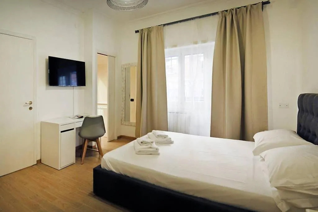 Vatican Luxury Apartment With Terrace - 7 People Rome