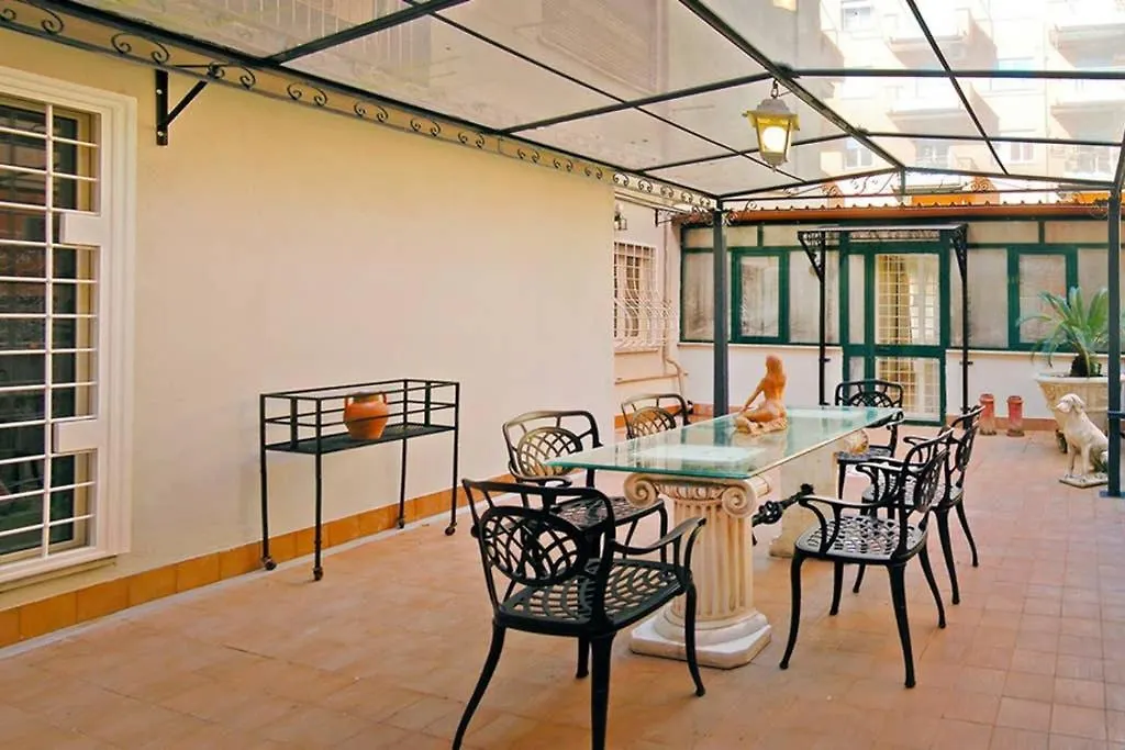 Vatican Luxury Apartment With Terrace - 7 People Rome